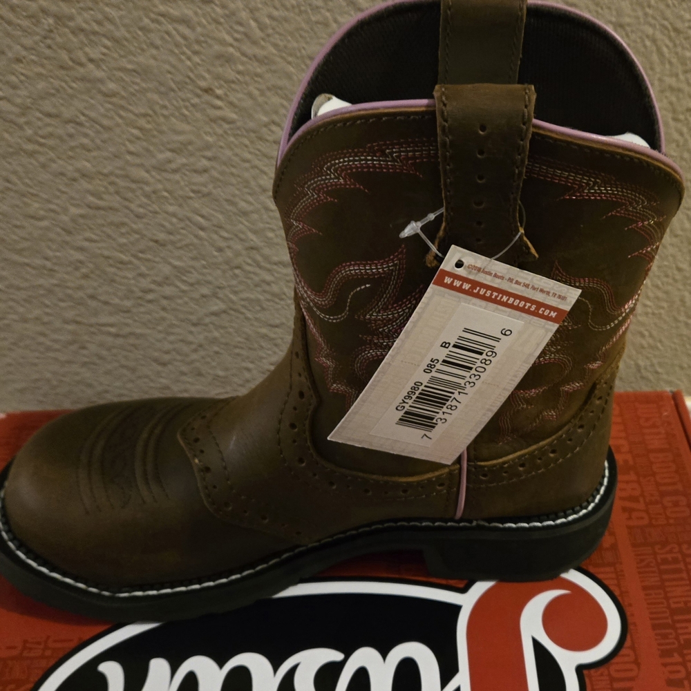 Brown Western Boots with Pink Accents